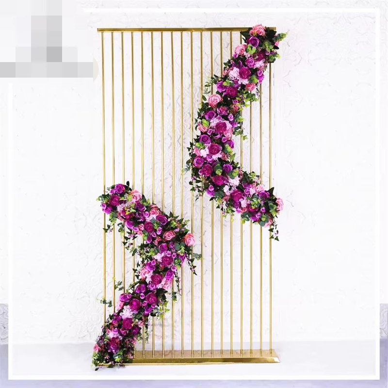 Shiny Gold Metal Frame Flower  - Dessert Table Backdrop recension och pris