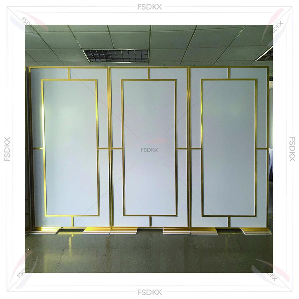 Shiny Gold Party Supplies Back - Event Party Supply Rental recension och pris